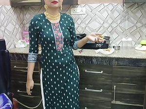 Stellar Indian Punjabi Ma Put Fresh Desi Chudai and Stepmum Wound Mari in the Kitchen